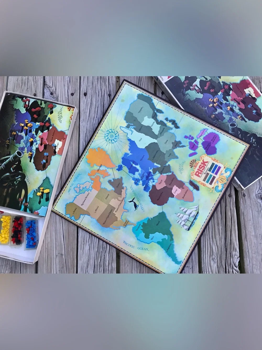 1980 Parker Brothers Risk World Conquest Game Boardgames Dice Cards Play Pieces
